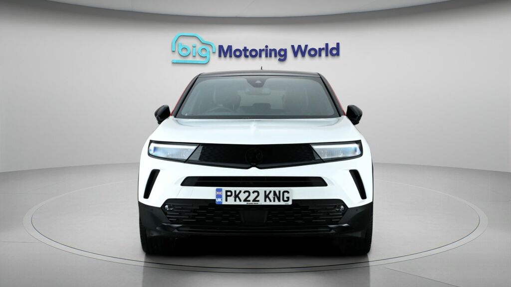 Vauxhall Mokka-e Sri Premium PK22KNG White #2