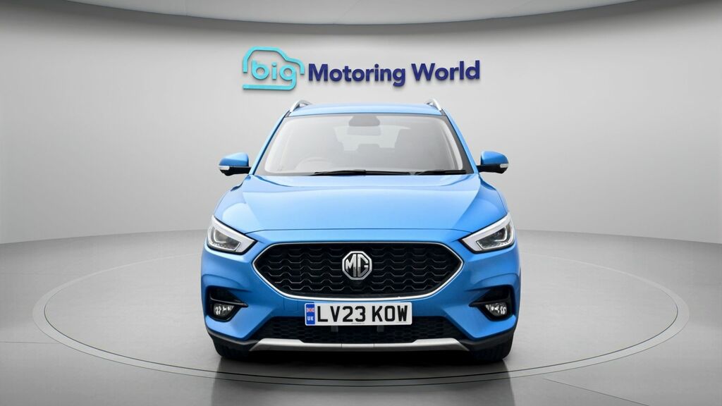 MG ZS Exclusive Blue #2