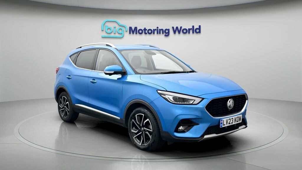 MG ZS Exclusive Blue