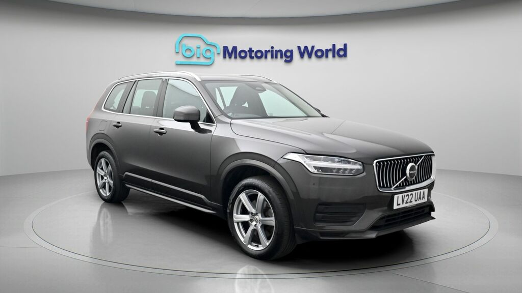 Volvo XC90 Core Grey