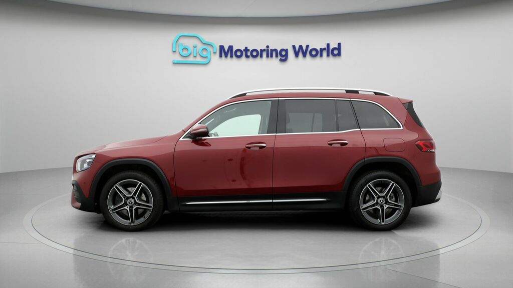Mercedes-Benz GLB Class Amg Line Red #4