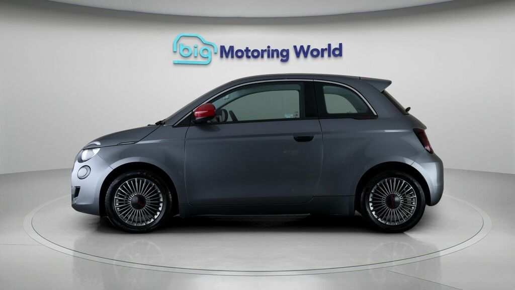 Fiat 500E Red Grey #4