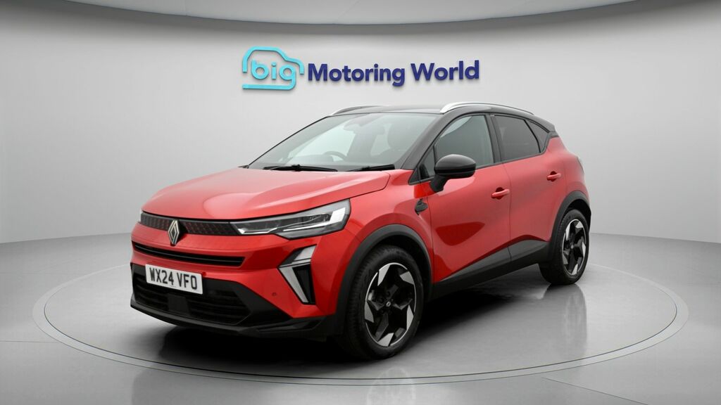 Renault Captur Techno Black #3