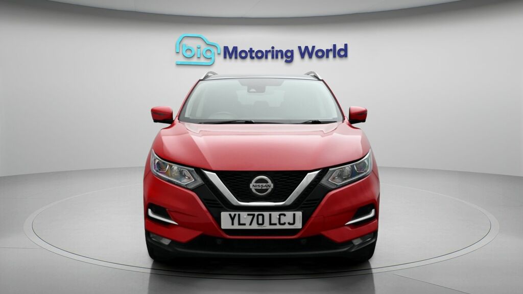 Nissan Qashqai N-connecta YL70LCJ Red #2