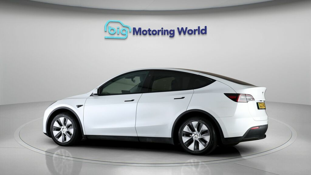 Tesla Model Y Y Model Y Rwd SG23VKU White #5