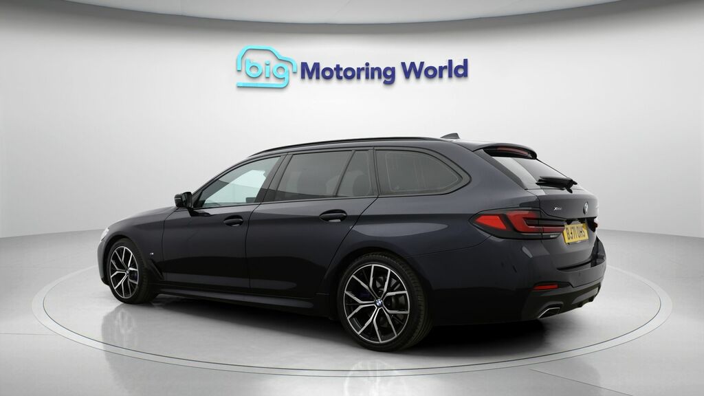 BMW 5 Series M Sport Black #5