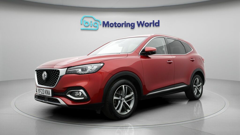 MG HS Exclusive YF23KNA Red #3