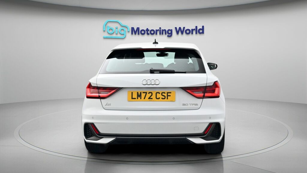 Audi A1 S Line LM72CSF White #6