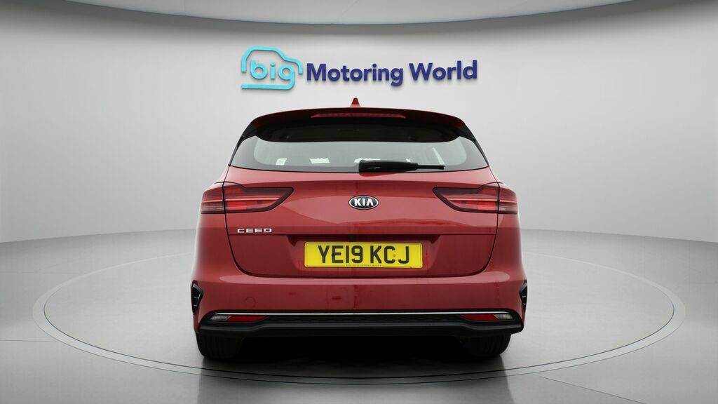 Kia Ceed 2 YE19KCJ Red #6