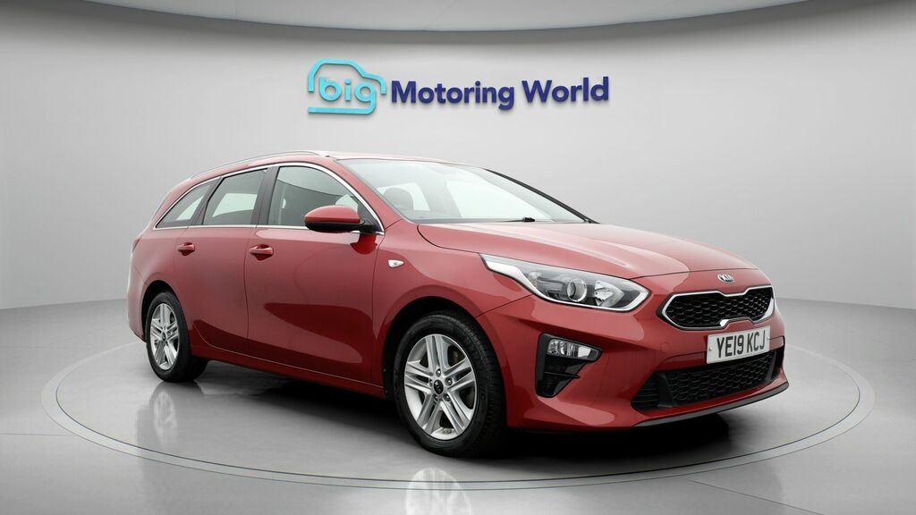 Kia Ceed 2 Red