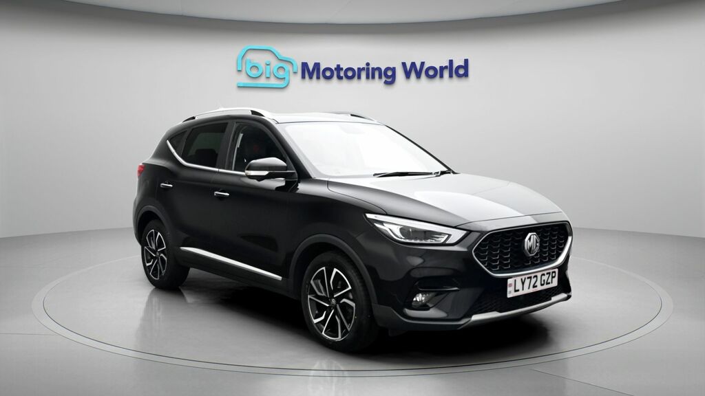 MG ZS Exclusive Black