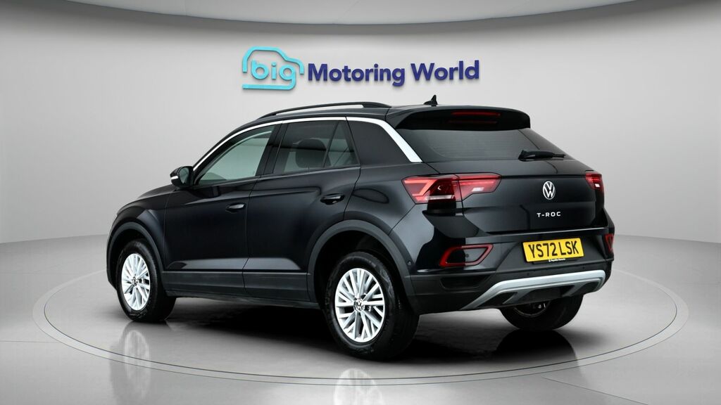 Volkswagen T-Roc Life Black #5