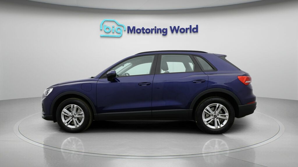 Audi Q3 Technik Blue #4
