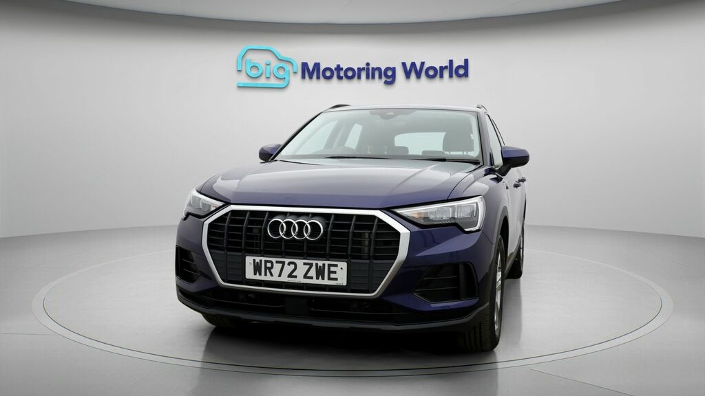 Audi Q3 Technik Blue #2