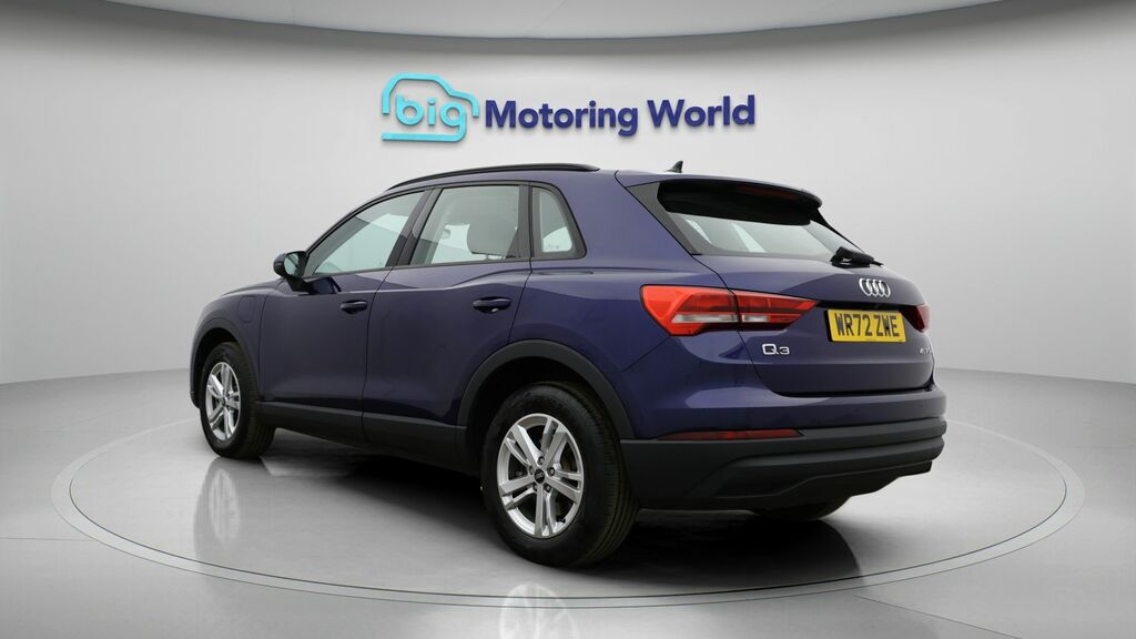 Audi Q3 Technik Blue #5