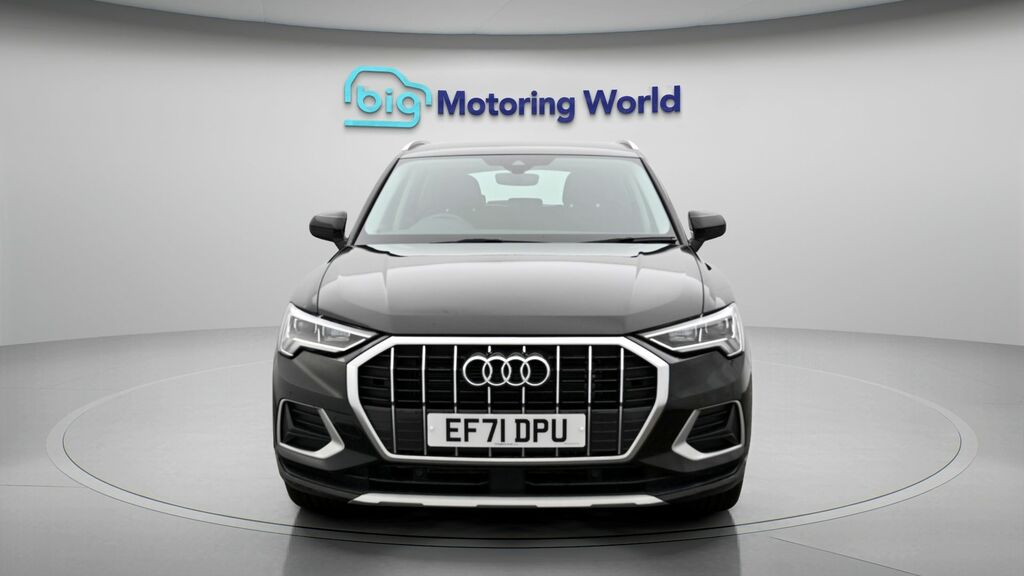 Audi Q3 Sport EF71DPU Black #2