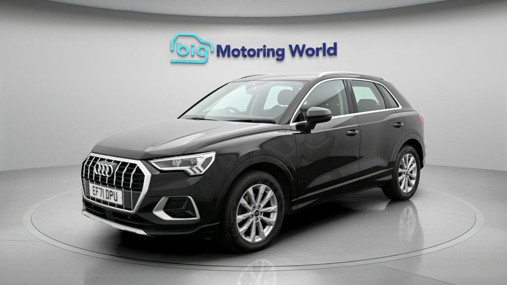 Audi Q3 Sport EF71DPU Black #3