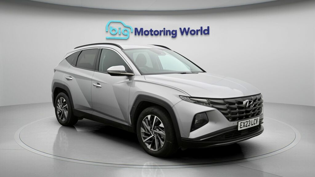 Hyundai Tucson Premium Silver