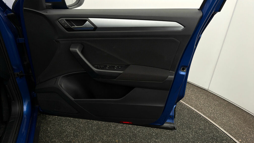 Volkswagen T-Roc Life GY75HVX Blue #6