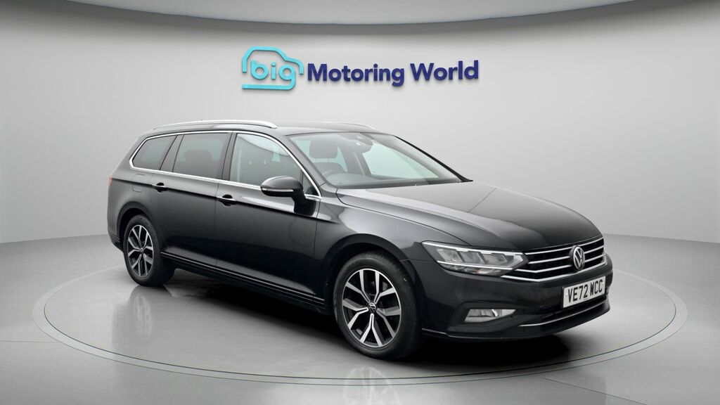 Volkswagen Passat Sel Black