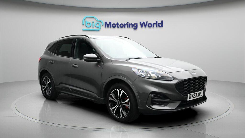 Ford Kuga St-line X Grey