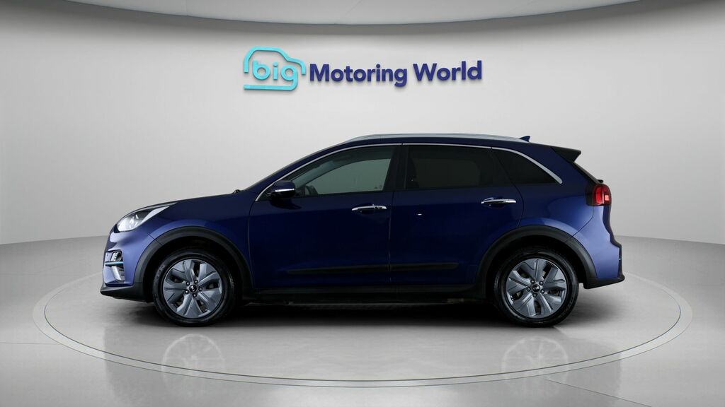 Kia Niro 3 Blue #4
