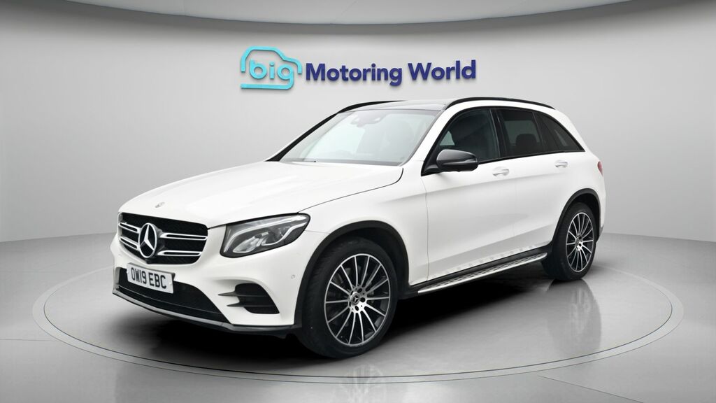 Mercedes-Benz GLC Class Amg Night Edition OW19EBC White #3