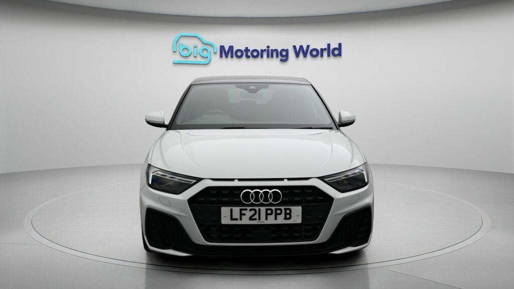 Audi A1 Vorsprung LF21PPB White #2