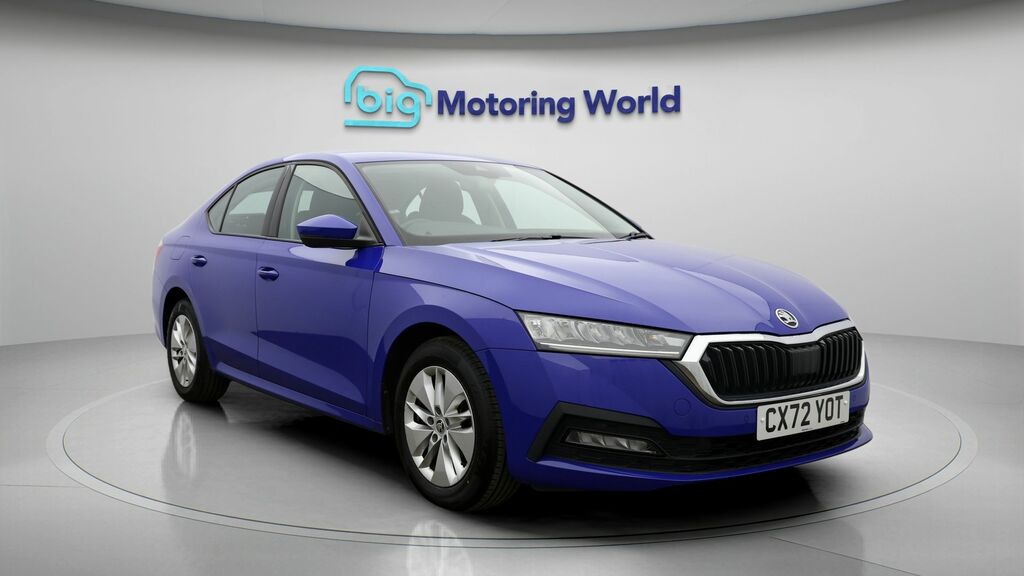 Skoda Octavia Se Technology Blue