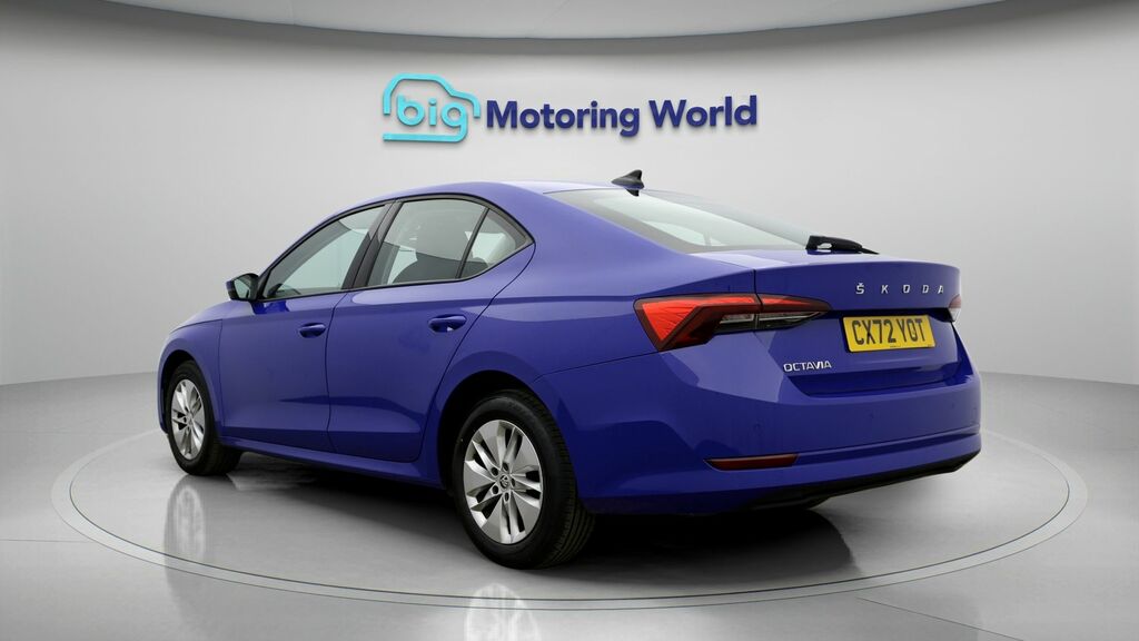 Skoda Octavia Se Technology Blue #5