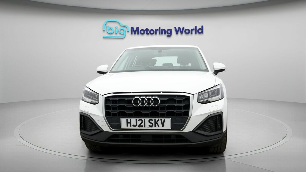 Audi Q2 Technik White #2