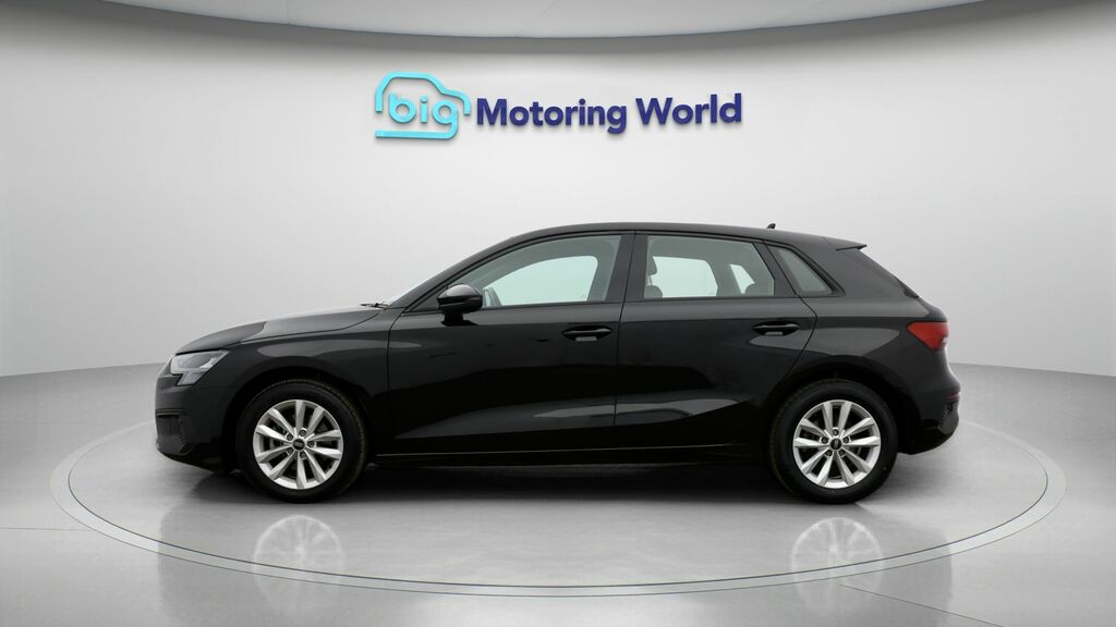 Audi A3 Technik Black #4