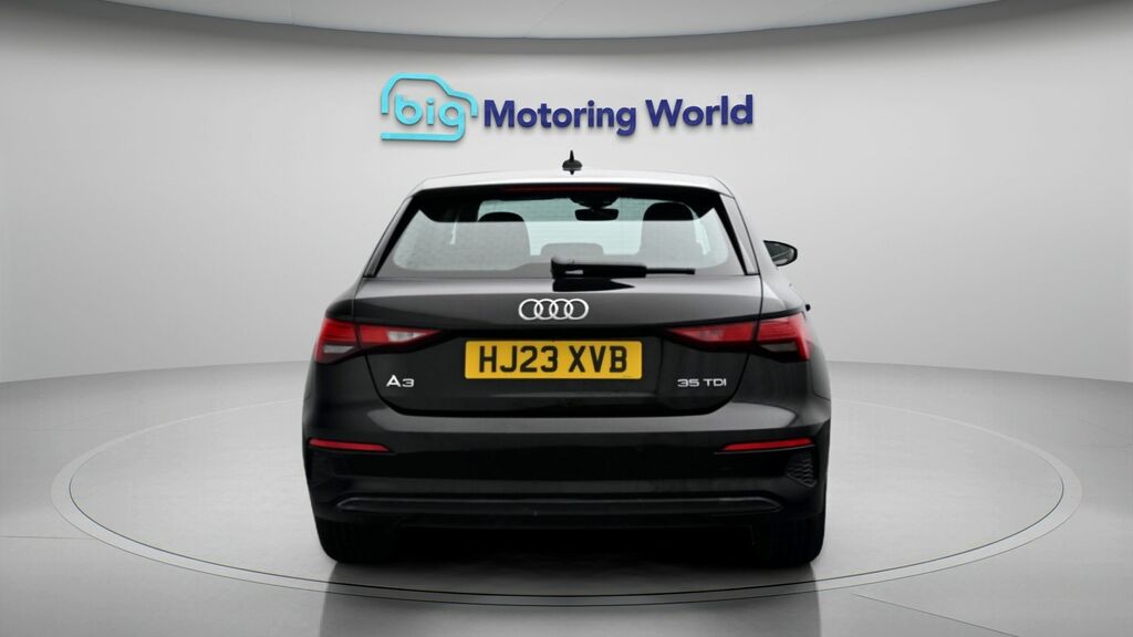Audi A3 Technik HJ23XVB Black #6