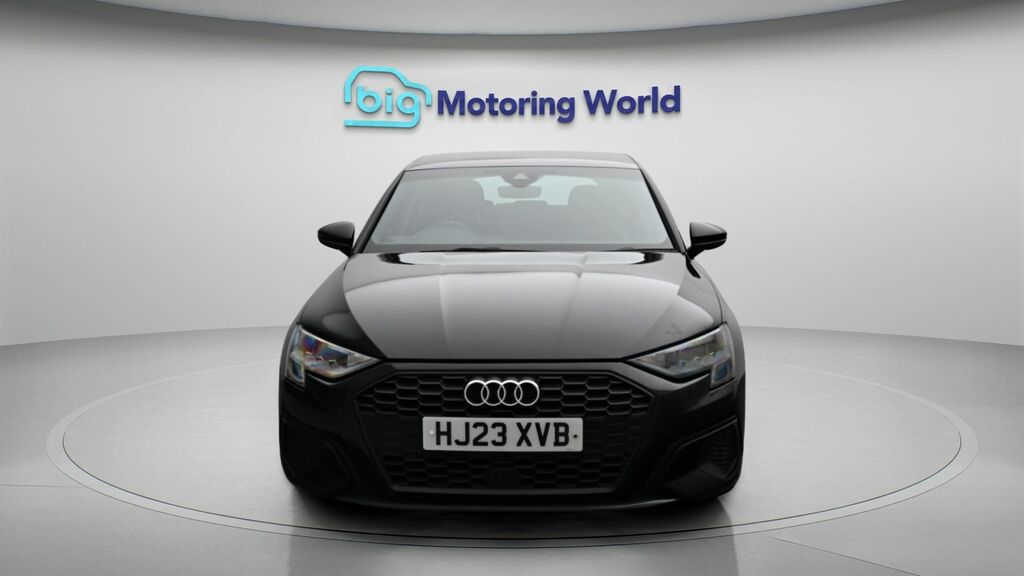 Audi A3 Technik HJ23XVB Black #2