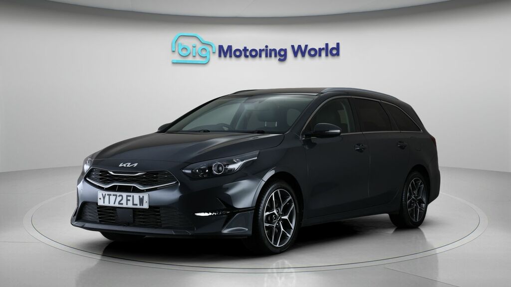 Kia Ceed 3 YT72FLW Grey #3