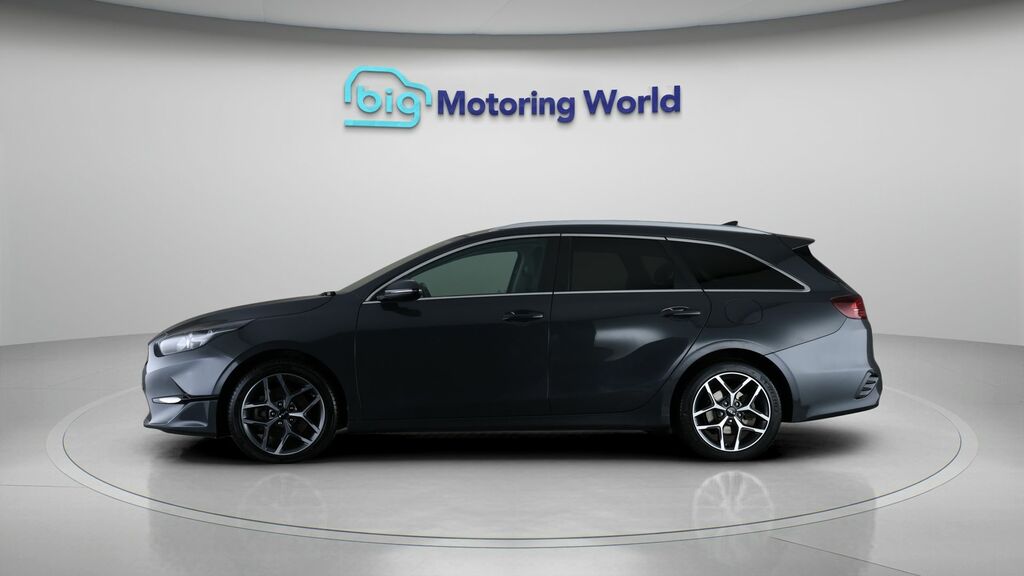 Kia Ceed 3 YT72FLW Grey #4