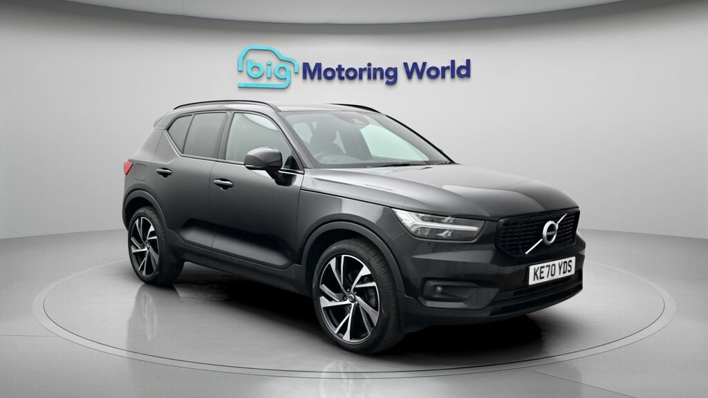 Volvo XC40 R-design Pro Black