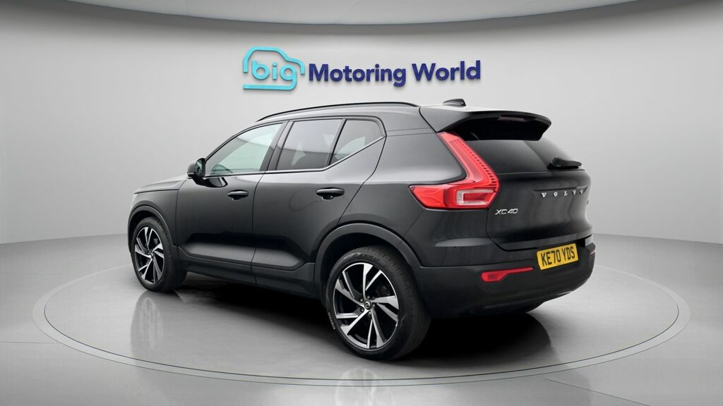Volvo XC40 R-design Pro KE70YDS Black #5