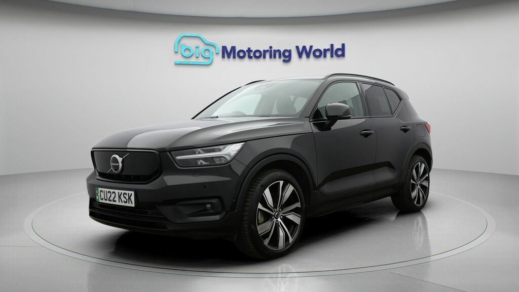 Volvo XC40 Ultimate Black #3