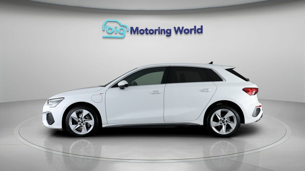 Audi A3 S Line FG22XPO White #4