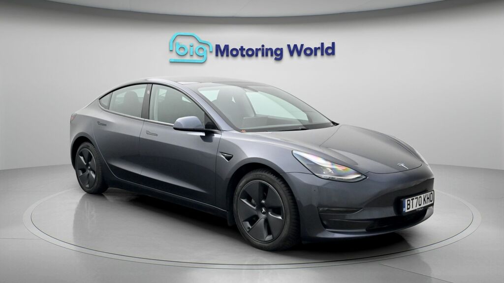 Tesla Model 3 Long Range Grey