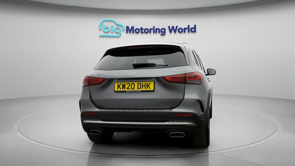 Mercedes-Benz GLA Class Amg Line Grey #6