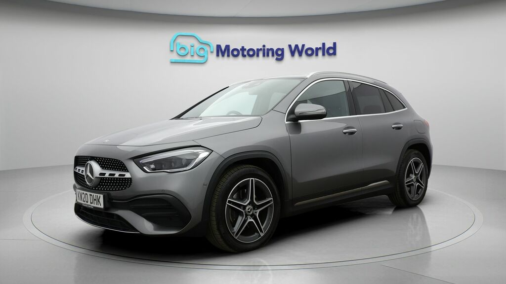 Mercedes-Benz GLA Class Amg Line Grey #3