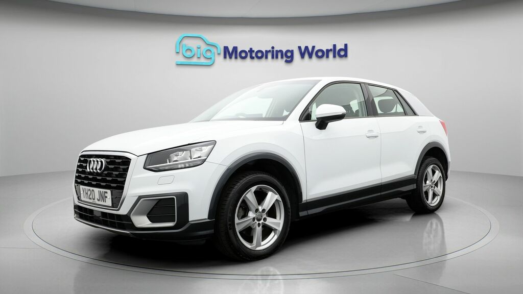 Audi Q2 Sport YH20JNF White #3