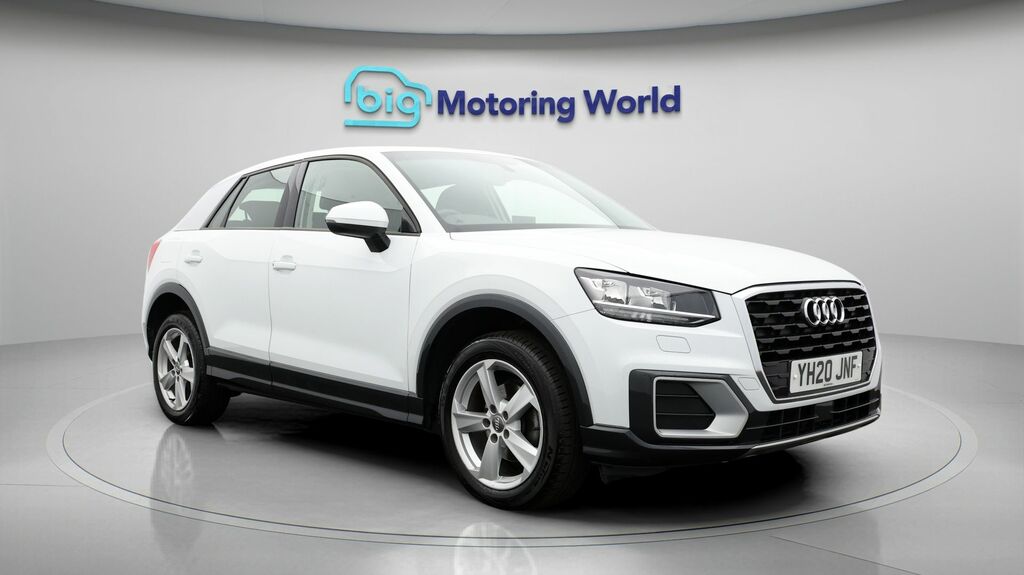 Audi Q2 Sport White