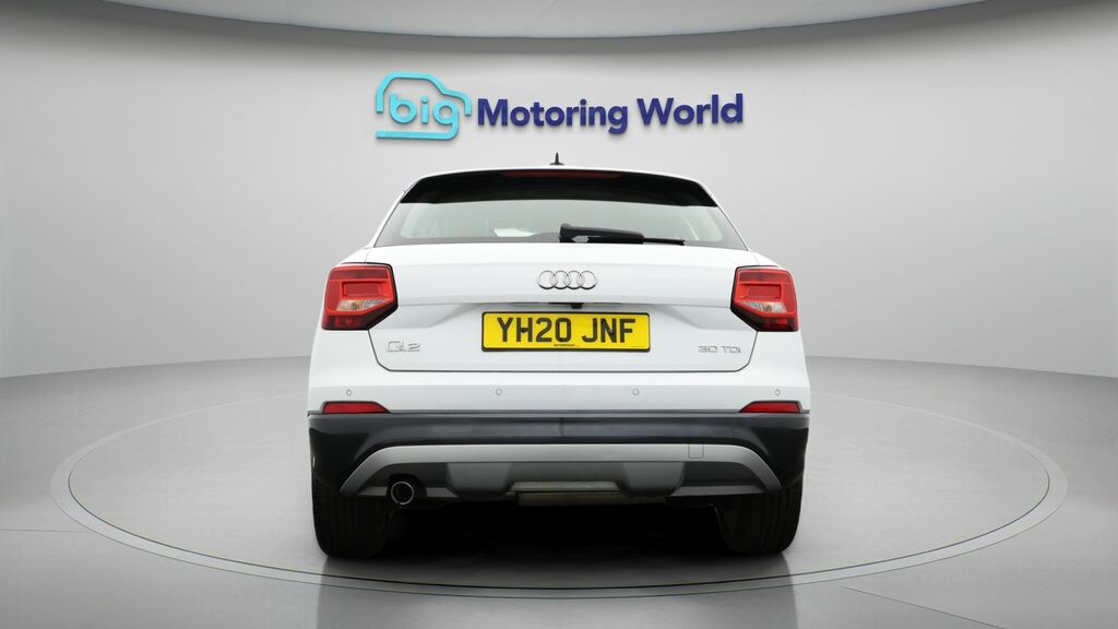 Audi Q2 Sport YH20JNF White #6