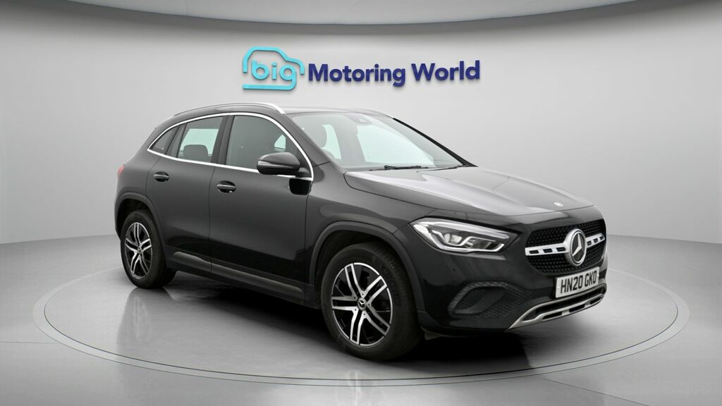 Mercedes-Benz GLA Class Sport Black