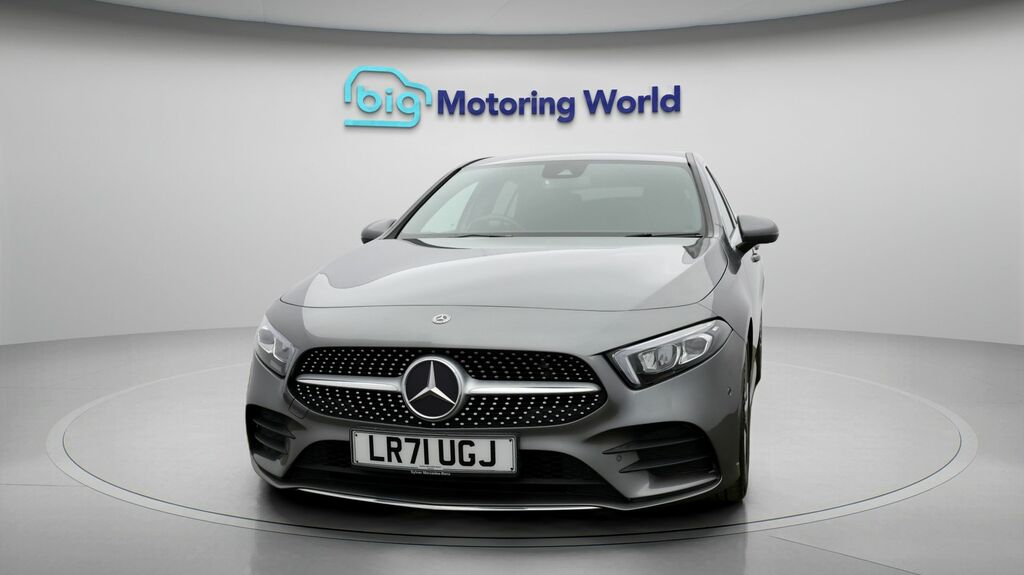 Mercedes-Benz A Class Amg Line LR71UGJ Grey #2