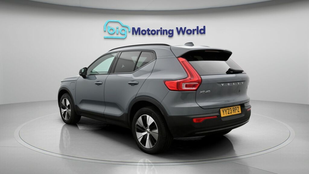 Volvo XC40 Plus YY23RPZ Grey #5