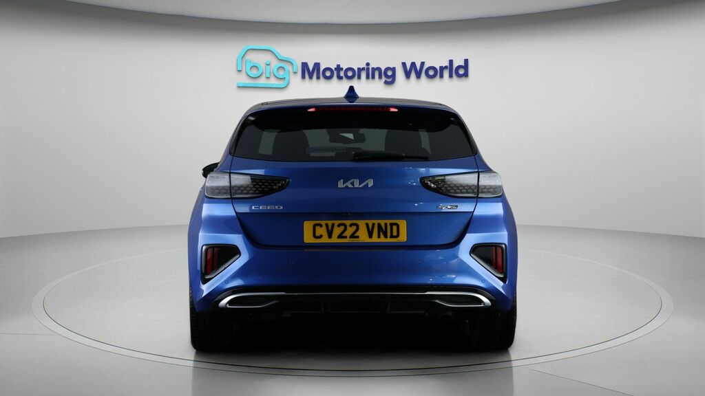 Kia Ceed Gt-line CV22VND Blue #6